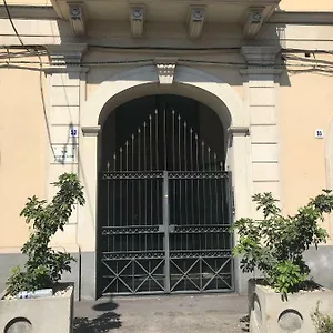 Urban Pop Bed & Breakfast